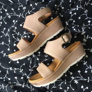 Kork-ease platform wedges
